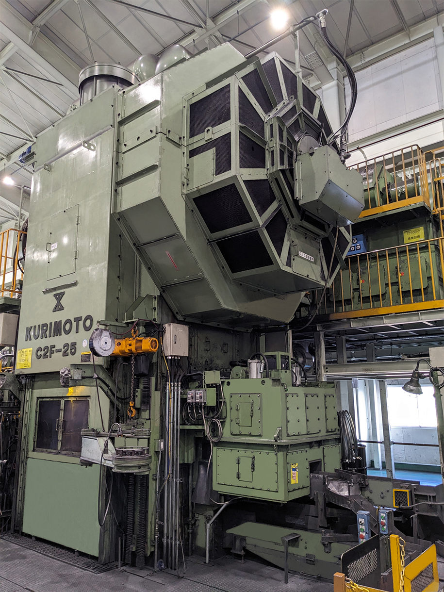 3,000 ton, 5-process transfer press line